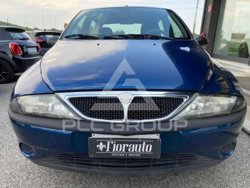 2017 Lancia YPSILON
