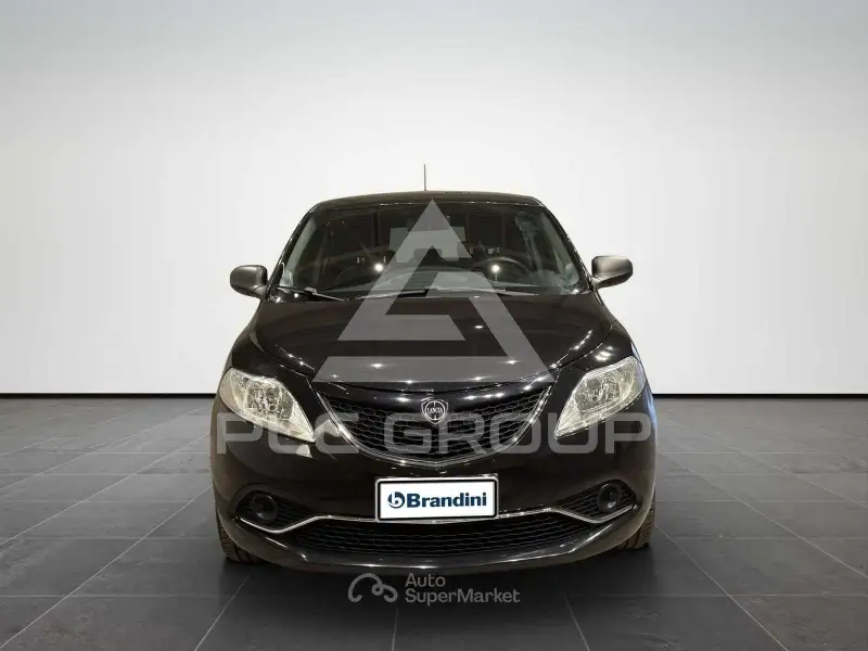 2017 Lancia YPSILON