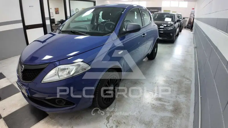 2017 Lancia YPSILON