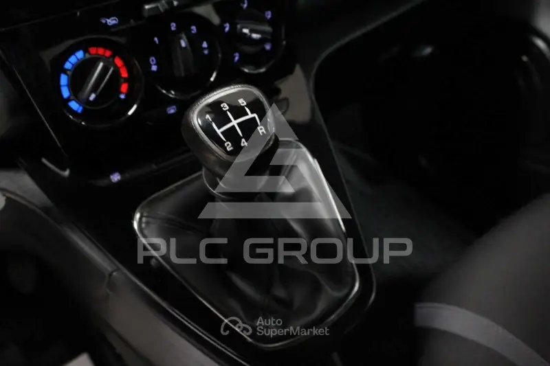 2017 Lancia YPSILON
