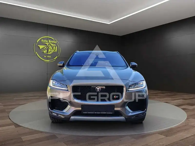 2017 Jaguar F-PACE
