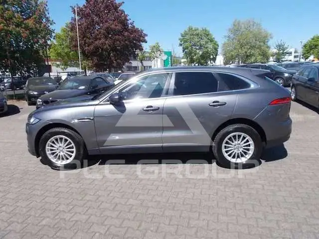 2017 Jaguar F-PACE