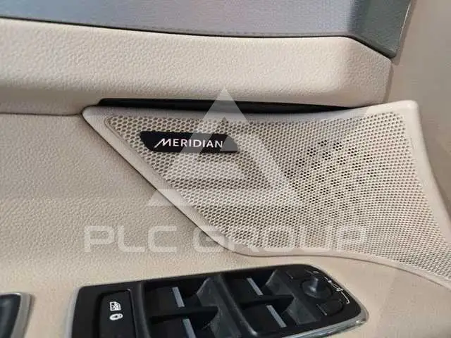 2017 Jaguar XF