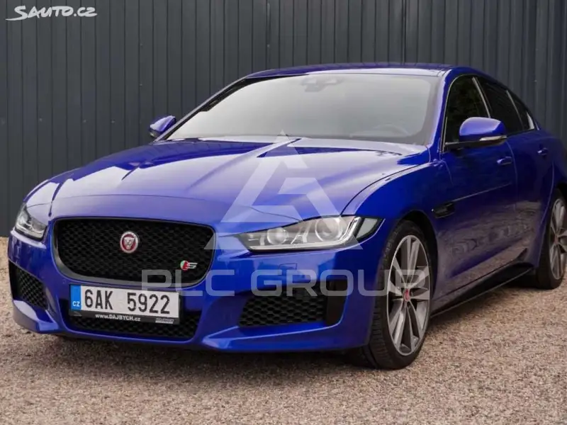2017 Jaguar XE