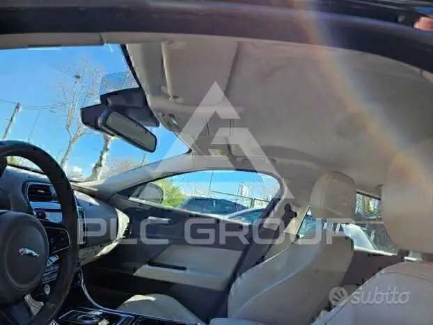 2017 Jaguar XE