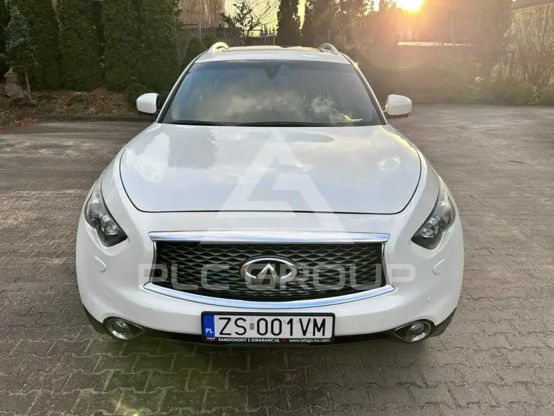 2017 Infinity QX70