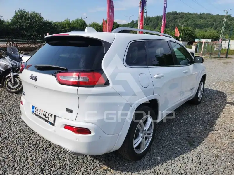 2017 Jeep CHEROKEE
