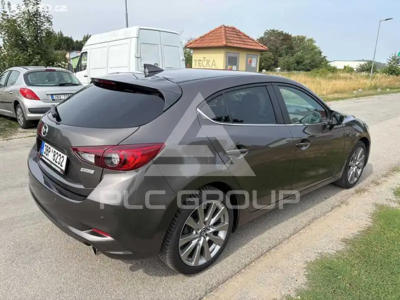 2017 Mazda 3