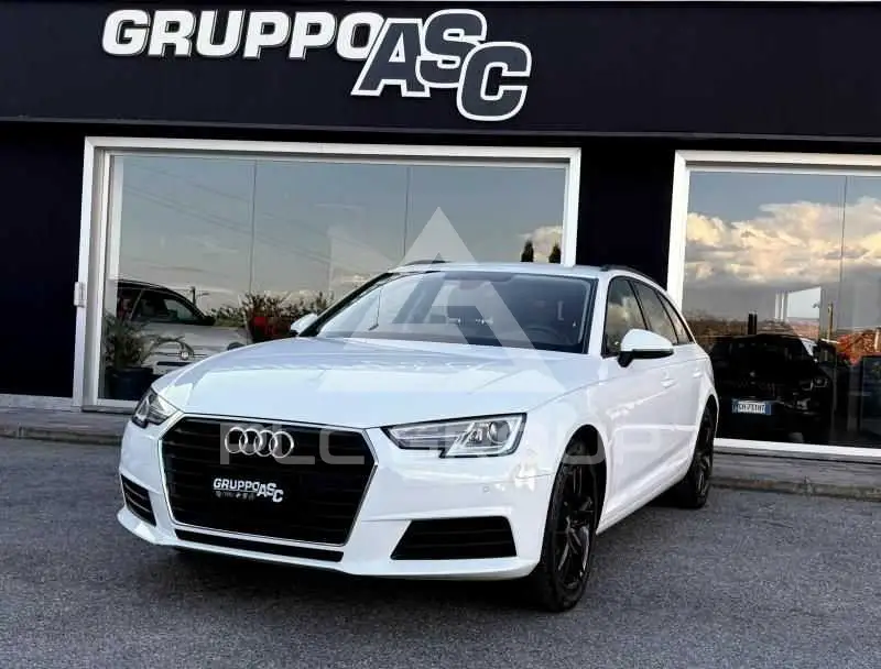 2017 Audi A4