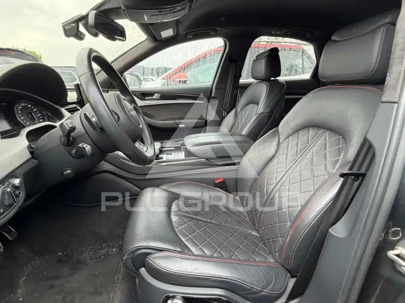 2017 Audi S8