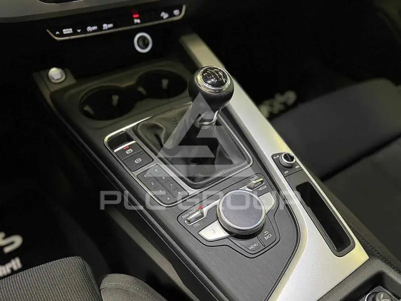 2017 Audi A4