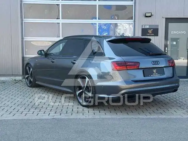 2017 Audi Quattro