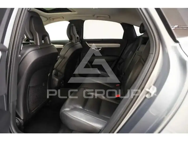 2017 Volvo S90