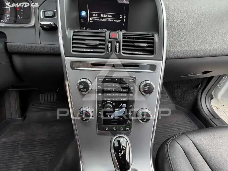 2017 Volvo XC60