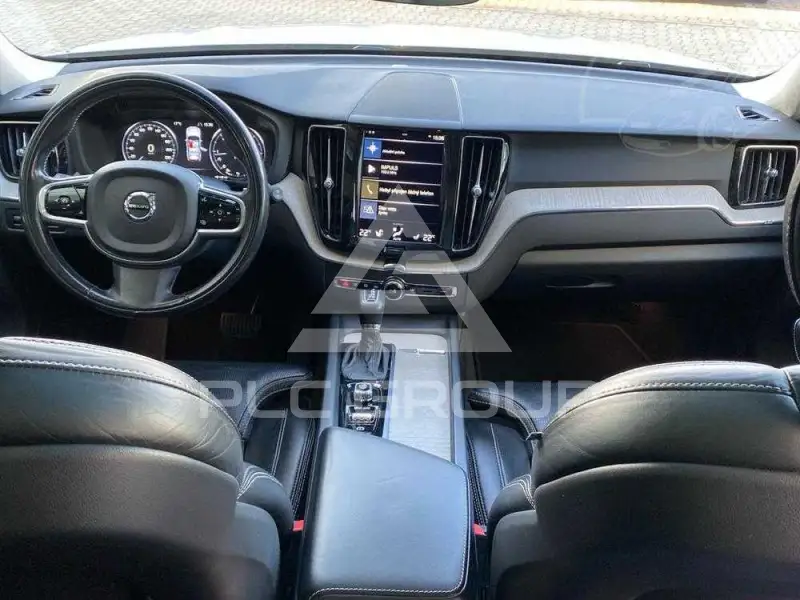 2017 Volvo XC60