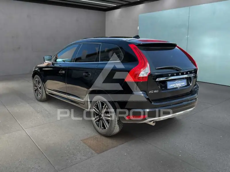 2017 Volvo XC60