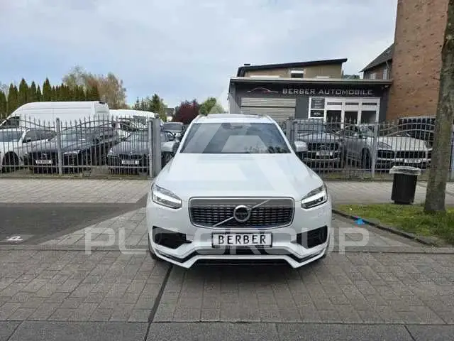 2017 Volvo XC90