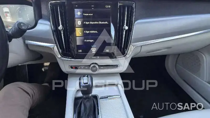 2017 Volvo V90