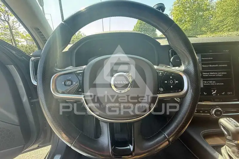 2017 Volvo V90
