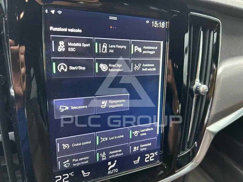 2017 Volvo V90