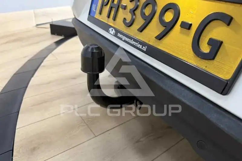 2017 Volvo V40