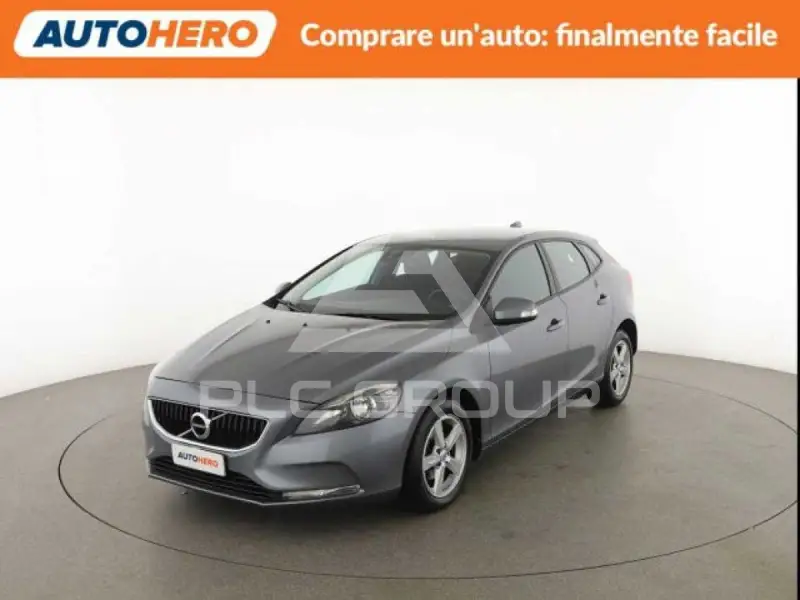 2017 Volvo V40