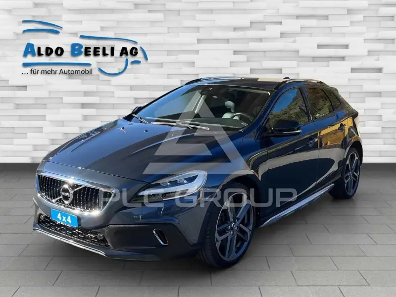 2017 Volvo V40