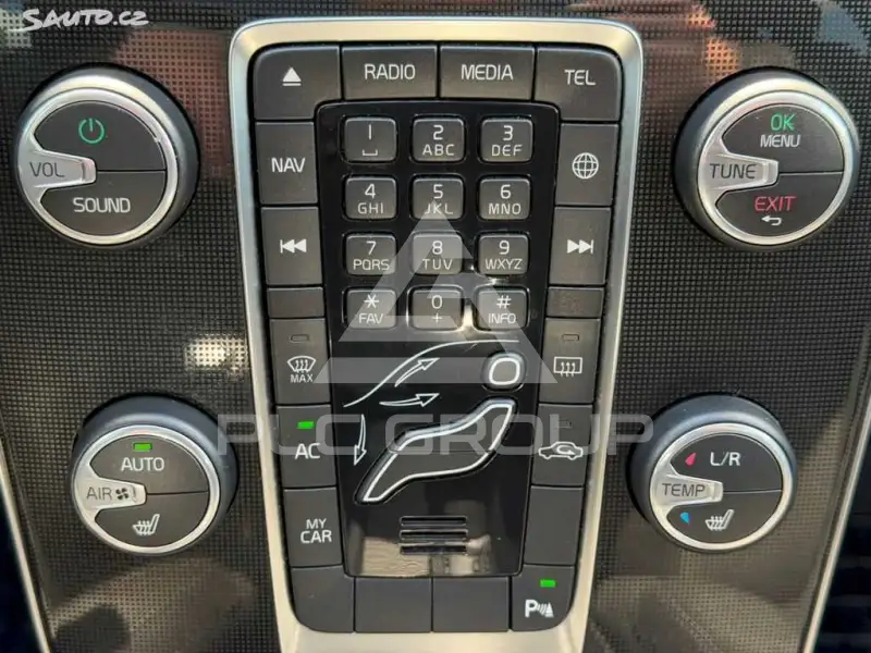 2017 Volvo V40