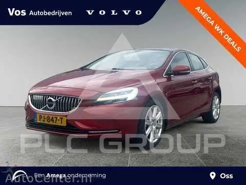 2017 Volvo V40