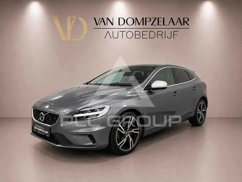 2017 Volvo V40