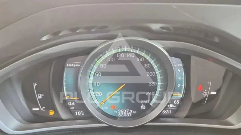 2017 Volvo V40