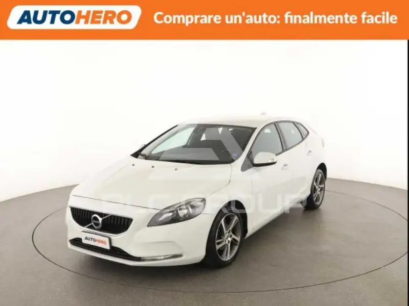 2017 Volvo V40