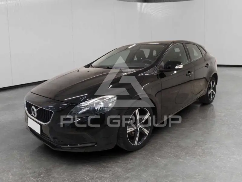 2017 Volvo V40