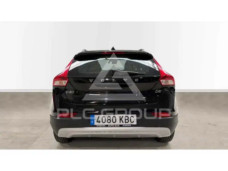 2017 Volvo V40
