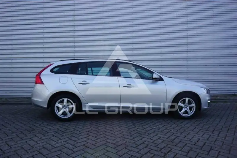 2017 Volvo V60