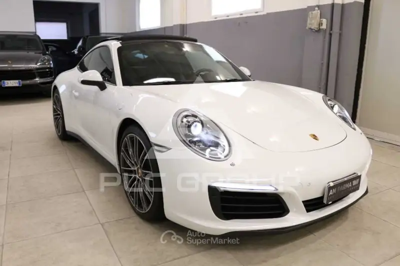 2017 Porsche 911