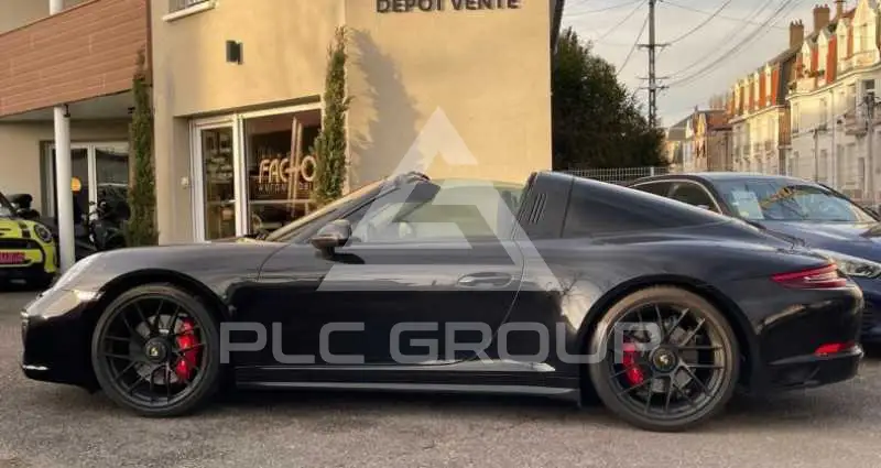 2017 Porsche 911