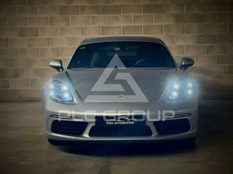 2017 Porsche Cayman