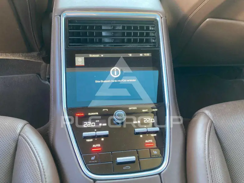 2017 Porsche Panamera