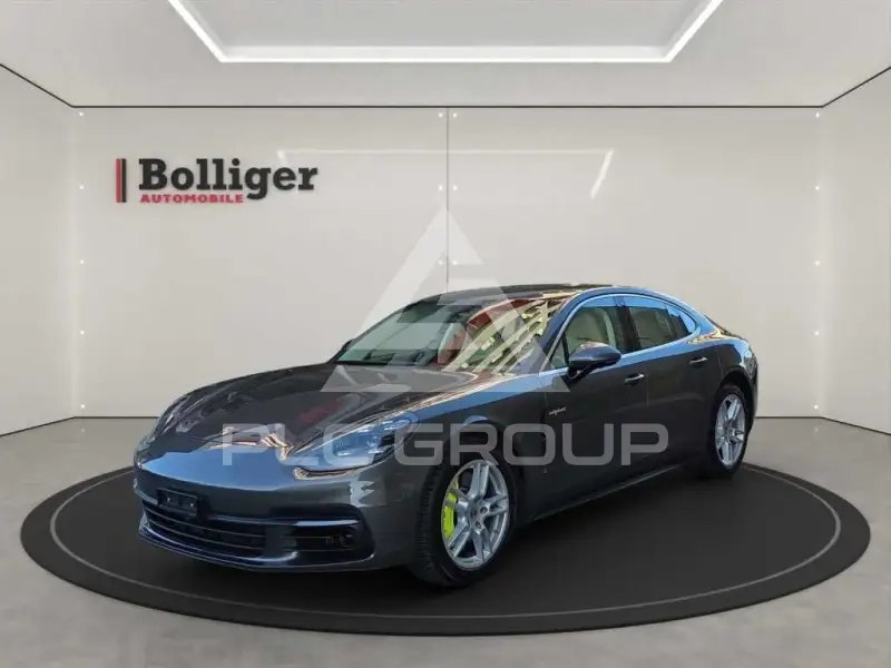 2017 Porsche Panamera