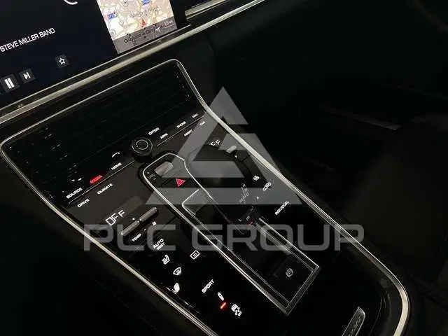 2017 Porsche Panamera