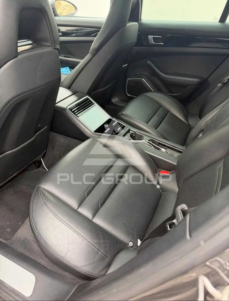 2017 Porsche Panamera