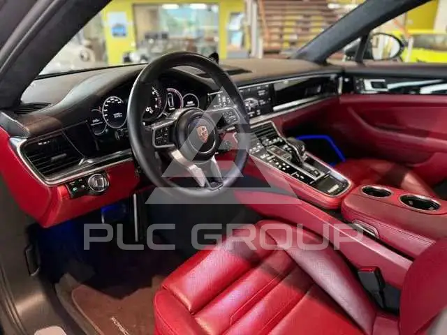 2017 Porsche Panamera