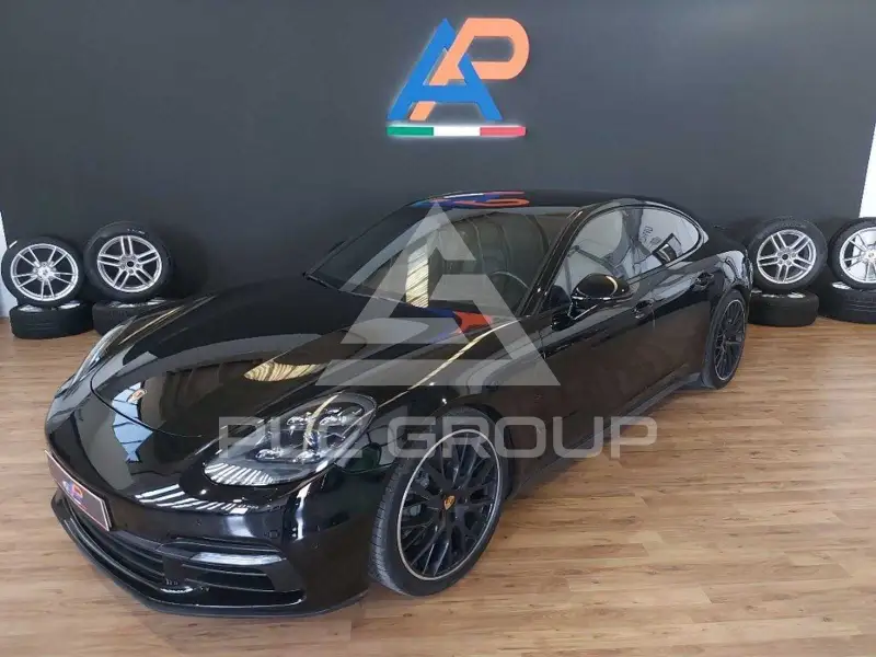 2017 Porsche Panamera