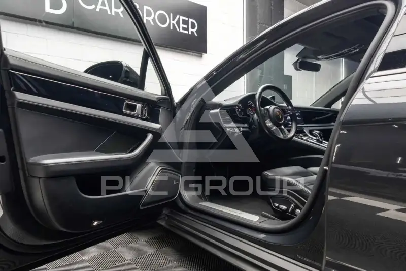 2017 Porsche Panamera