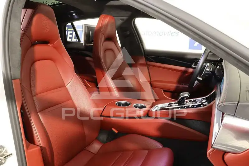 2017 Porsche Panamera