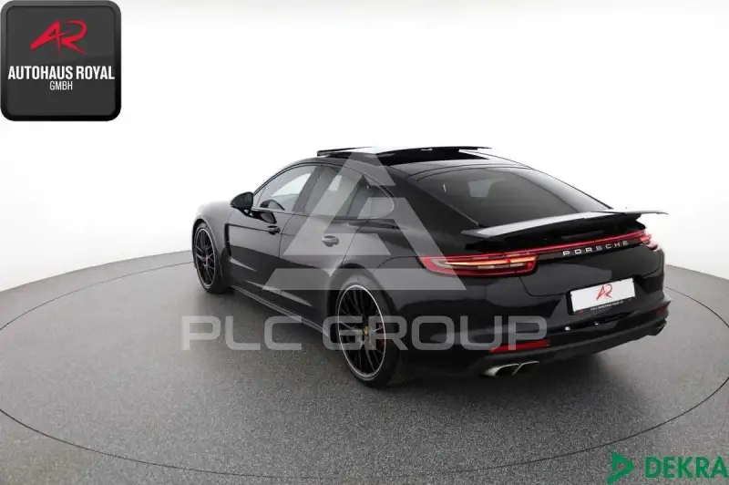 2017 Porsche Panamera
