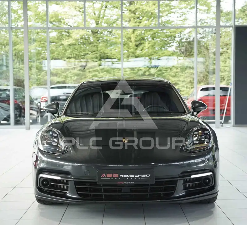 2017 Porsche Panamera