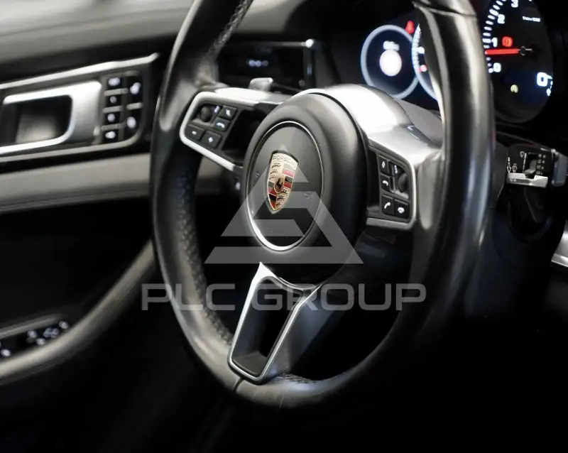 2017 Porsche Panamera