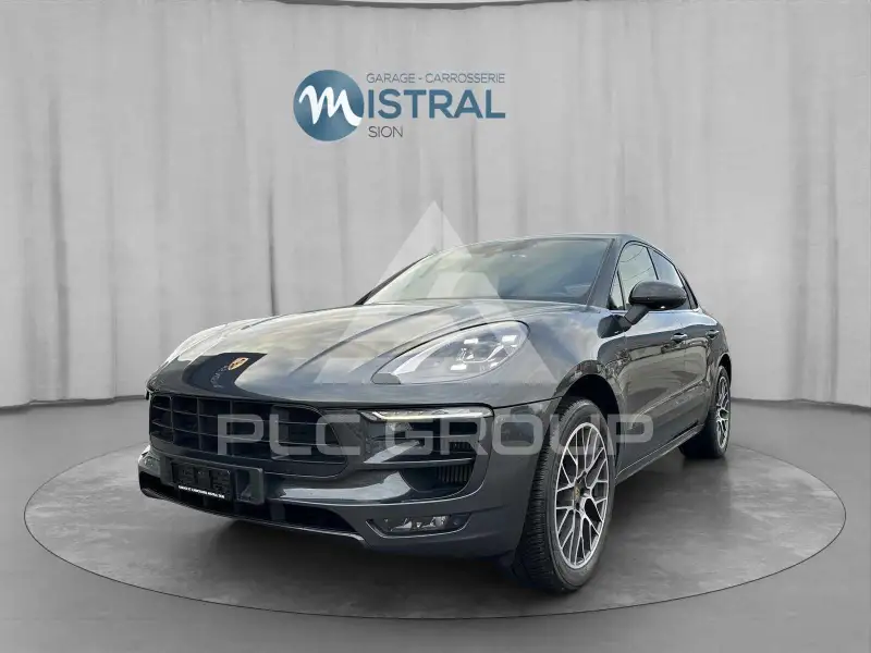 2017 Porsche MACAN